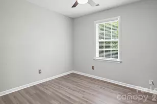 3320 Whitebridge Ln, Charlotte, NC 28262 - Photo 30