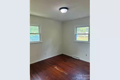 2334 Senior Drive, Charlotte, NC 28216 - Photo 18