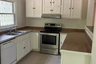 2334 Senior Dr, Charlotte, NC 28216 - Photo 6