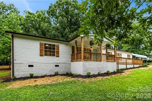 183 Jessica Ln, Forest City, NC 28043 - Photo 2