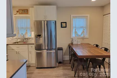 1338 Dresden Drive W, Charlotte, NC 28205 - Photo 6