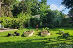 1338 Dresden Dr W, Charlotte, NC 28205 - Photo 16
