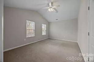 115 Lookout Point Pl, Mooresville, NC 28115 - Photo 32