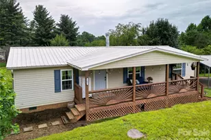 105 Short Meadow Dr, Candler, NC 28715 - Photo 2