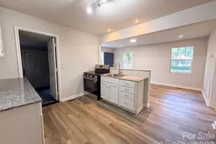 224 Avery St, Fort Mill, SC 29715 - Photo 2