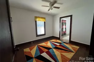 44 Ellis St, Marion, NC 28752 - Photo 16
