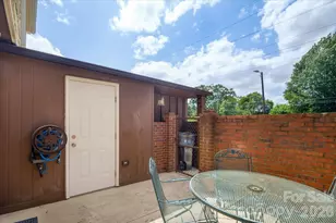 6810 Farmingdale Dr, Charlotte, NC 28212 - Photo 18