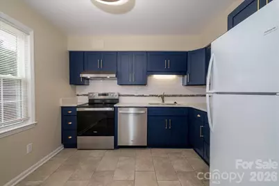 6810 Farmingdale Drive #D, Charlotte, NC 28212 - Photo 4