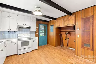 1083 Murdocksville Rd, West End, NC 27376 - Photo 24