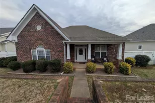 20207 Colony Point Ln, Cornelius, NC 28031 - Photo 1