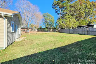 507 S Vance St, Landis, NC 28088 - Photo 16