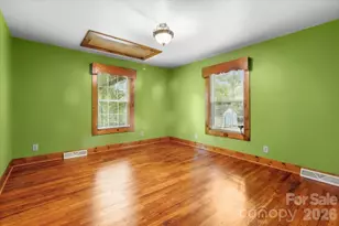 1751 W Nc 10 Hwy, Newton, NC 28658 - Photo 22