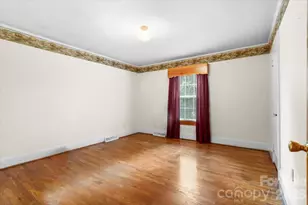 1751 W Nc 10 Hwy, Newton, NC 28658 - Photo 20