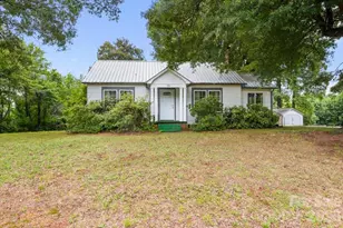 1751 W Nc 10 Hwy, Newton, NC 28658 - Photo 1