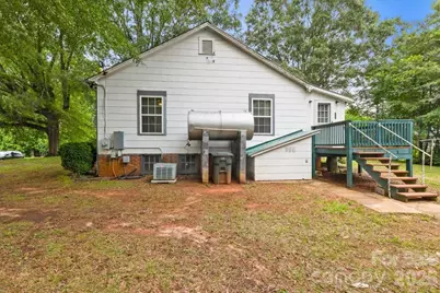 1751 W Nc 10 Highway, Newton, NC 28658 - Photo 30