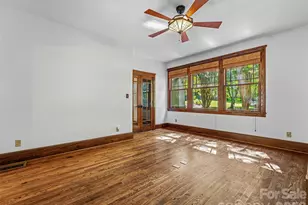 1606 Olmsted Dr, Asheville, NC 28803 - Photo 6