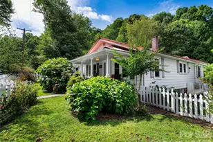 152 E Marshall St, Waynesville, NC 28786 - Photo 42
