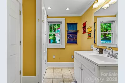 152 E Marshall Street, Waynesville, NC 28786 - Photo 18