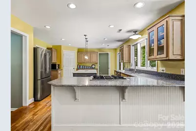 2526 Kanuga Road, Hendersonville, NC 28739 - Photo 18