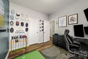 10014 Goose Landing Dr, Charlotte, NC 28269 - Photo 18
