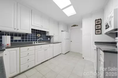 1756 12th Street Drive NW, Hickory, NC 28601 - Photo 16