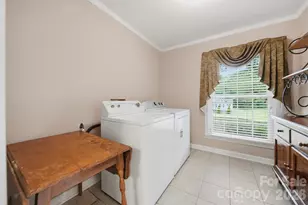 1756 12th St Dr NW, Hickory, NC 28601 - Photo 16