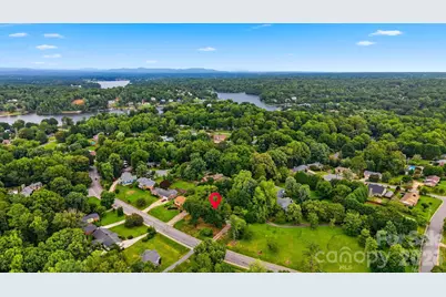 1756 12th Street Drive NW, Hickory, NC 28601 - Photo 32