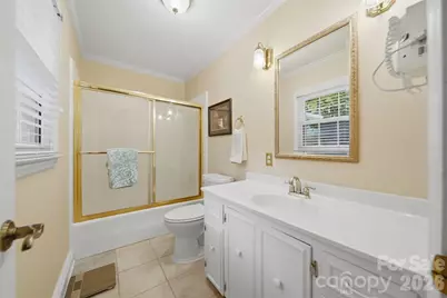 1756 12th Street Drive NW, Hickory, NC 28601 - Photo 26