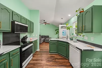 1906 Stonewyck Avenue, Kannapolis, NC 28081 - Photo 10