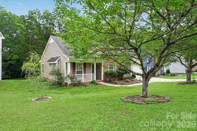 1906 Stonewyck Avenue, Kannapolis, NC 28081 - Photo 2