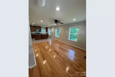 67 John Halford Court, Hendersonville, NC 28792 - Photo 2