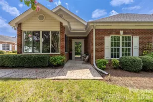 14617 Penmore Ln, Charlotte, NC 28269 - Photo 2