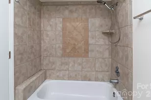 5209 Birchbark Ln, Charlotte, NC 28227 - Photo 20