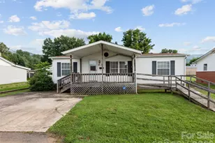 39 Spruce St, Waynesville, NC 28786 - Photo 22