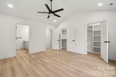208 W Todd Lane #A & B, Charlotte, NC 28208 - Photo 16