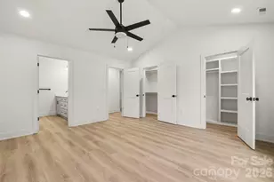 208 W Todd Ln, Charlotte, NC 28208 - Photo 16