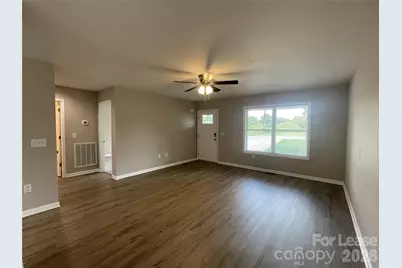 605 Frank Street, Kannapolis, NC 28081 - Photo 2