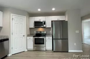 605 Frank St, Kannapolis, NC 28081 - Photo 6
