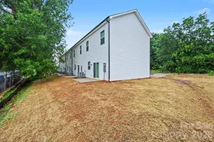 53 E 13th St, Newton, NC 28658 - Photo 12