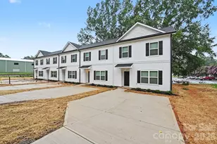 53 E 13th St, Newton, NC 28658 - Photo 1