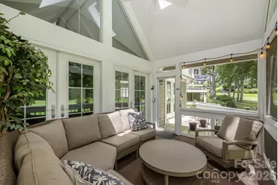 128 Overlook Drive, Flat Rock, NC 28731 - Photo 8