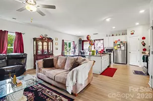 219 Aniston Ln, Shelby, NC 28152 - Photo 4