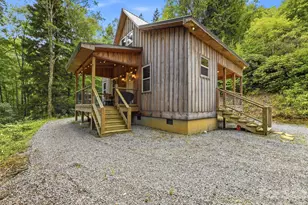 261 Yonah Dr, Maggie Valley, NC 28751 - Photo 2