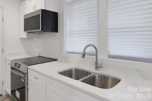 2211 2nd St, Gastonia, NC 28054 - Photo 6
