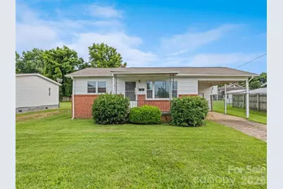 57 Spruce Street, Waynesville, NC 28786 - Photo 1