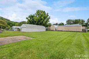 57 Spruce St, Waynesville, NC 28786 - Photo 16