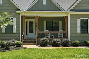 574 Shepherd Ln, Clover, SC 29710 - Photo 2