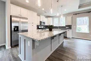 21228 Sanctuary Dr, Lancaster, SC 29720 - Photo 2