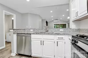 767 Southwest Dr, Davidson, NC 28036 - Photo 8