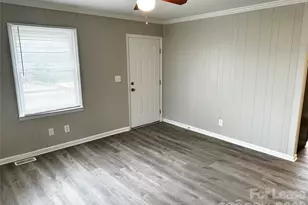 1414 White St, Lexington, NC 27295 - Photo 4